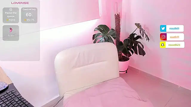 rossth1 online show from March 22, 2026, 7:15 pm