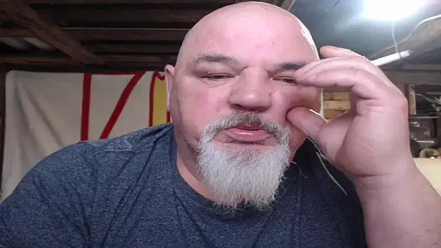 Snapshot of Newfiesausage1972 chatting on February 14, 2026, 9:04 pm Newfiesausage1972 online show from February 14, 2026, 9:04 pm