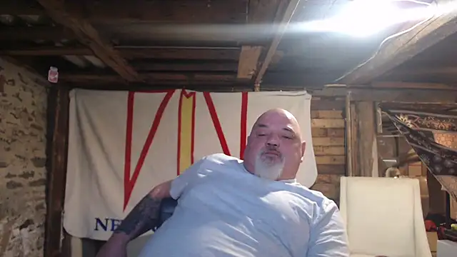 Snapshot of Newfiesausage1972 chatting on February 13, 2026, 12:38 pm Newfiesausage1972 online show from February 13, 2026, 12:38 pm