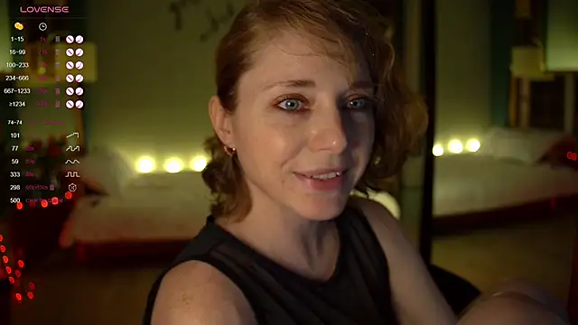 Snapshot of Your_phobia chatting on January 19, 2025, 11:53 pm Your phobia online show from January 19, 2025, 11:53 pm