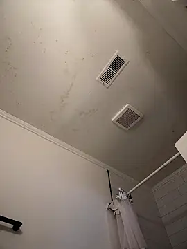 1BeautyN1Beast online show from January 12, 2026, 6:36 pm