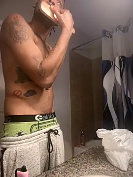 1BeautyN1Beast online show from December 5, 2025, 2:15 pm