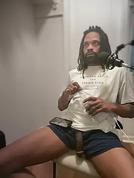 1BeautyN1Beast online show from February 25, 2026, 5:18 am