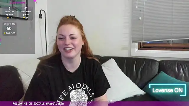 aaprill online show from October 10, 2025, 8:59 am