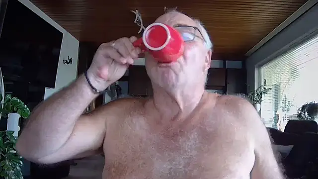 biggandybig online show from September 28, 2025, 2:24 pm