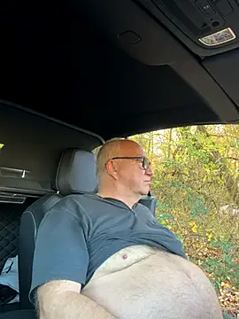 biggandybig online show from November 5, 2025, 11:57 am