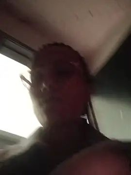 Yaumiko online show from November 24, 2025, 8:31 pm