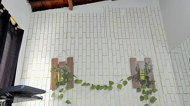 jacksson lawrence online show from April 18, 2026, 7:58 pm