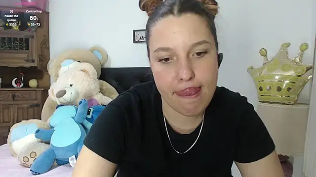 alexia 87 online show from February 17, 2026, 3:04 am