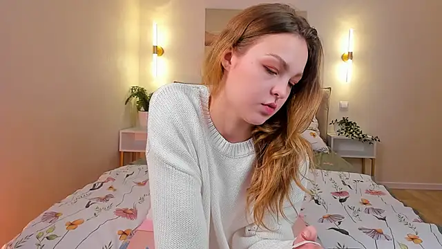 stay with alice online show from October 22, 2025, 1:54 pm