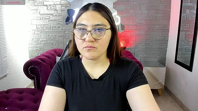 Snapshot of conniejames_m chatting on October 7, 2025, 12:17 pm conniejames m online show from October 7, 2025, 12:17 pm