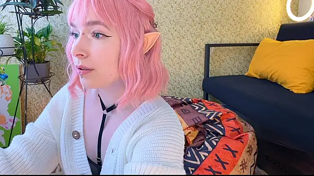 EmmyAmbros online show from March 16, 2025, 8:43 am