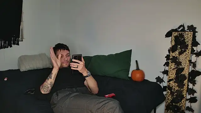 Snapshot of JackDesFeux chatting on October 14, 2025, 7:42 am JackDesFeux online show from October 14, 2025, 7:42 am