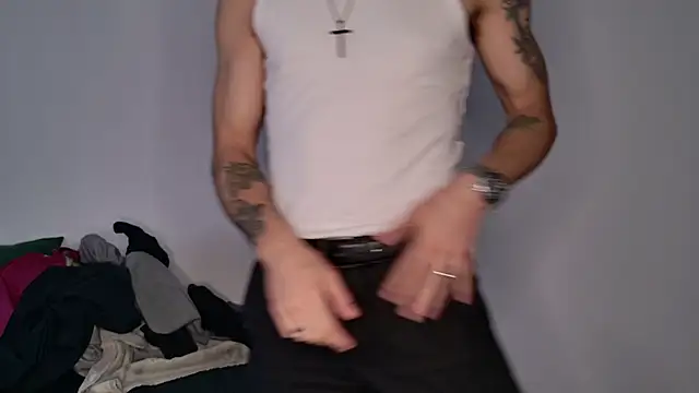 Snapshot of JackDesFeux chatting on September 24, 2025, 7:42 pm JackDesFeux online show from September 24, 2025, 7:42 pm