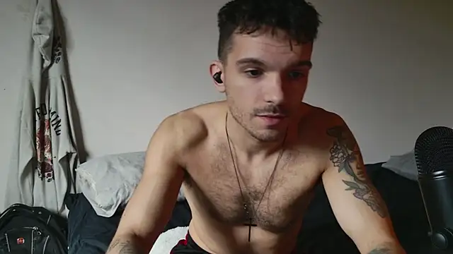 Snapshot of JackDesFeux chatting on March 17, 2025, 6:42 pm JackDesFeux online show from March 17, 2025, 6:42 pm