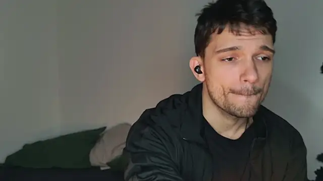 Snapshot of JackDesFeux chatting on October 11, 2025, 3:51 am JackDesFeux online show from October 11, 2025, 3:51 am