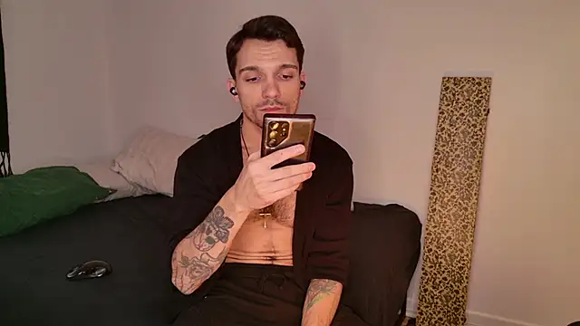 Snapshot of JackDesFeux chatting on September 12, 2025, 10:48 am JackDesFeux online show from September 12, 2025, 10:48 am