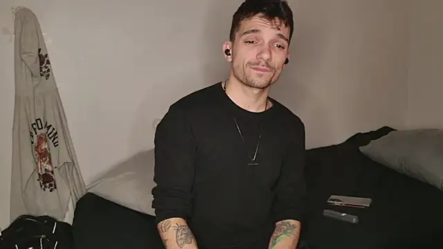 Snapshot of JackDesFeux chatting on March 17, 2025, 12:21 am JackDesFeux online show from March 17, 2025, 12:21 am