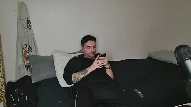 Snapshot of JackDesFeux chatting on March 22, 2025, 8:59 pm JackDesFeux online show from March 22, 2025, 8:59 pm