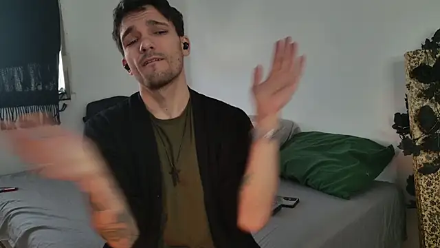 Snapshot of JackDesFeux chatting on November 18, 2025, 4:10 pm JackDesFeux online show from November 18, 2025, 4:10 pm