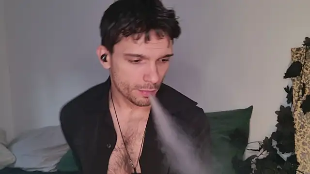 Snapshot of JackDesFeux chatting on November 9, 2025, 1:48 pm JackDesFeux online show from November 9, 2025, 1:48 pm