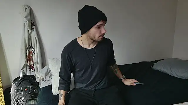 Snapshot of JackDesFeux chatting on March 14, 2025, 6:18 pm JackDesFeux online show from March 14, 2025, 6:18 pm