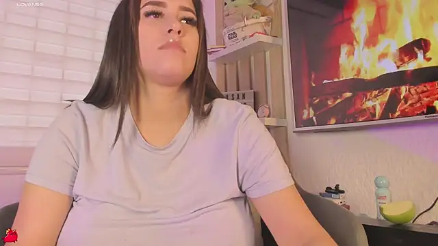 Snapshot of susanjons_tcw chatting on February 6, 2026, 10:50 pm susanjons tcw online show from February 6, 2026, 10:50 pm