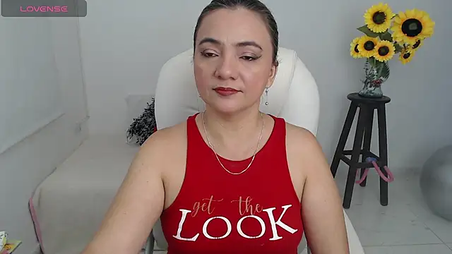 ana milf online show from October 11, 2025, 12:39 pm