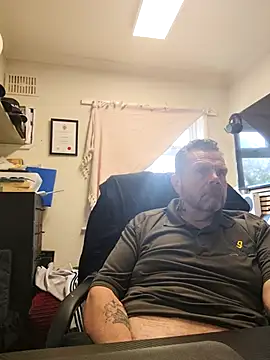 toptugger online show from April 4, 2026, 1:39 pm