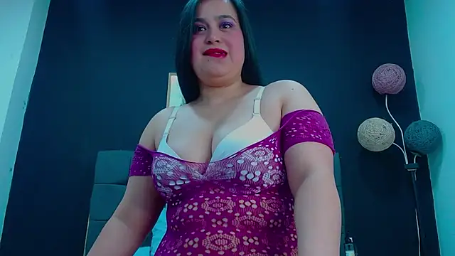 mia xx1 online show from September 20, 2025, 12:59 am