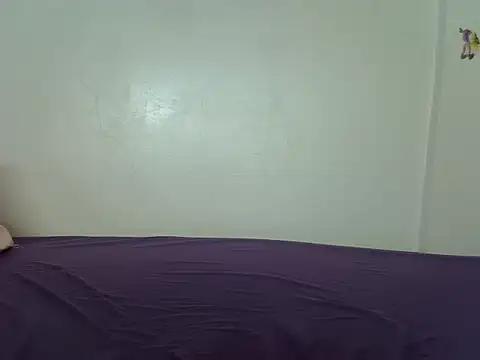 laetitia  online show from February 18, 2026, 1:18 pm