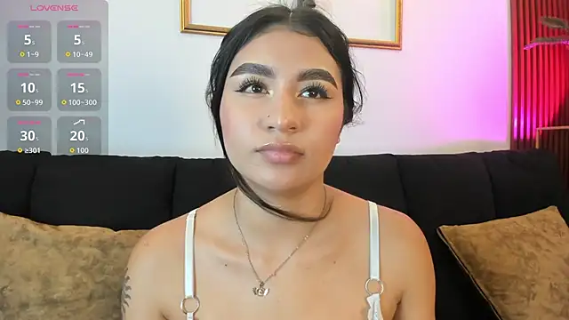 Zayda 1 online show from October 3, 2025, 7:26 pm