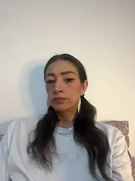 Yulia sx online show from March 16, 2025, 12:23 am