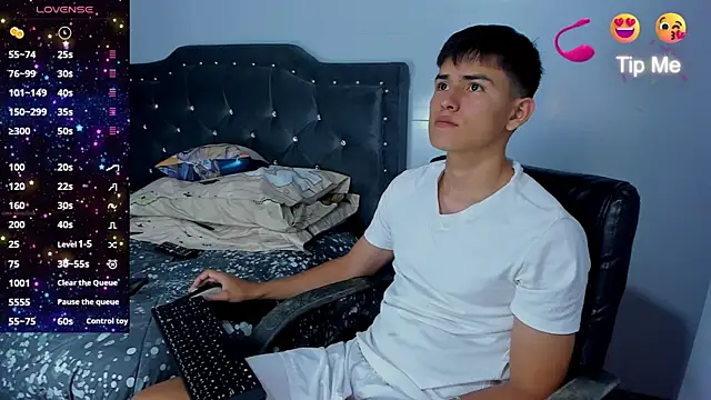 Jacobb Lee online show from September 16, 2025, 8:10 pm