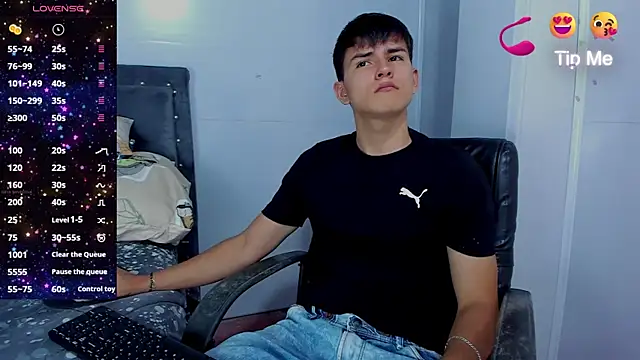 Jacobb Lee online show from September 8, 2025, 8:08 pm