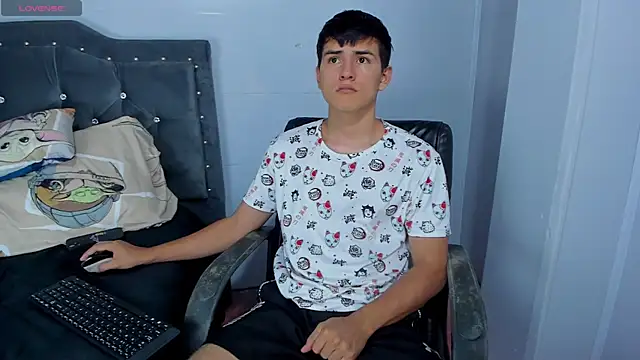 Jacobb Lee online show from December 4, 2025, 8:30 pm