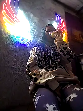 rebekka simpson online show from February 13, 2025, 11:15 pm