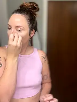 Blaze Baby online show from September 29, 2025, 1:17 pm