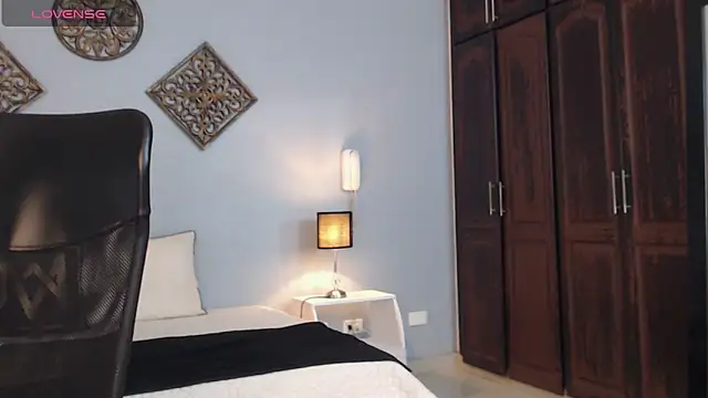 JeremyLowe online show from March 13, 2025, 1:07 pm