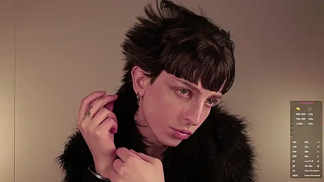 Snapshot of succubot chatting on January 5, 2026, 9:29 pm succubot online show from January 5, 2026, 9:29 pm