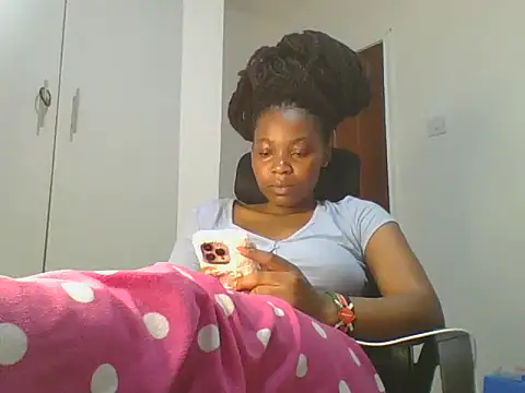 Snapshot of _Becky002 chatting on May 8, 2026, 9:57 am Becky002 online show from May 8, 2026, 9:57 am