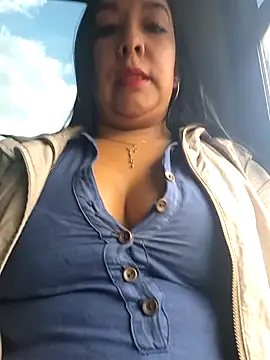 Bella keny online show from March 22, 2025, 9:21 pm