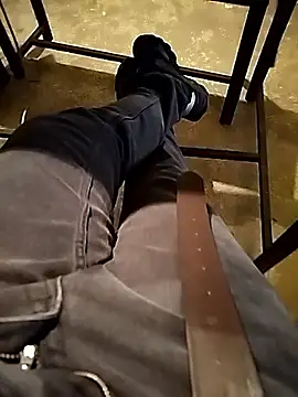 A man in public online show from February 13, 2026, 12:16 pm