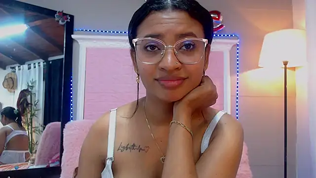 JessyZoe online show from March 12, 2025, 2:01 pm
