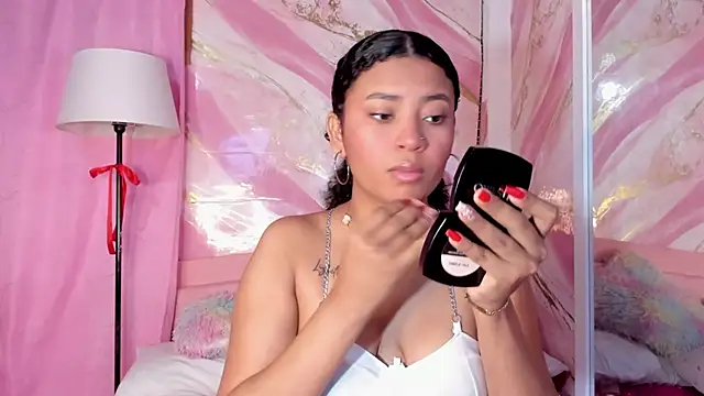 JessyZoe online show from November 7, 2025, 1:59 pm