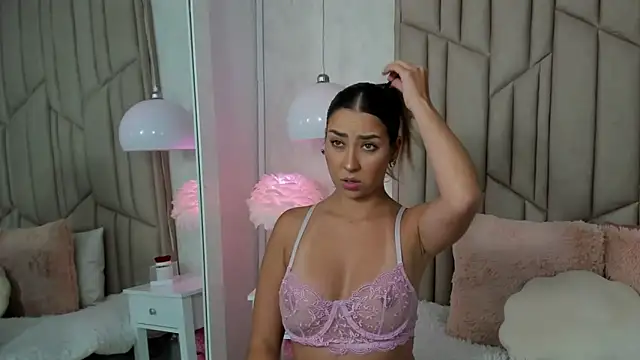 AudreyElla online show from February 14, 2025, 2:07 am