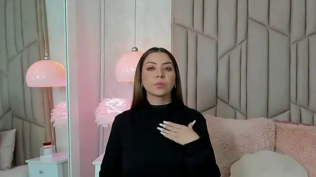 AudreyElla online show from February 6, 2025, 4:10 am