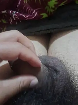 yersonx online show from November 1, 2025, 8:19 am