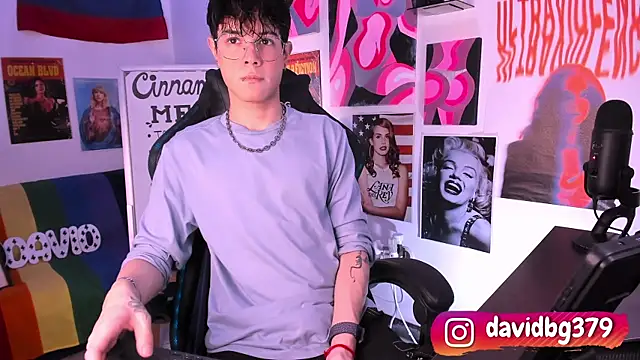 cinnamon boyxxx online show from March 18, 2025, 1:13 am