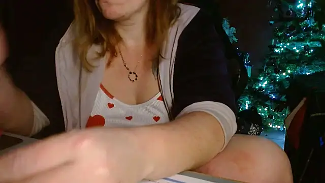 cruellaculdenfer67 online show from December 17, 2025, 9:53 pm